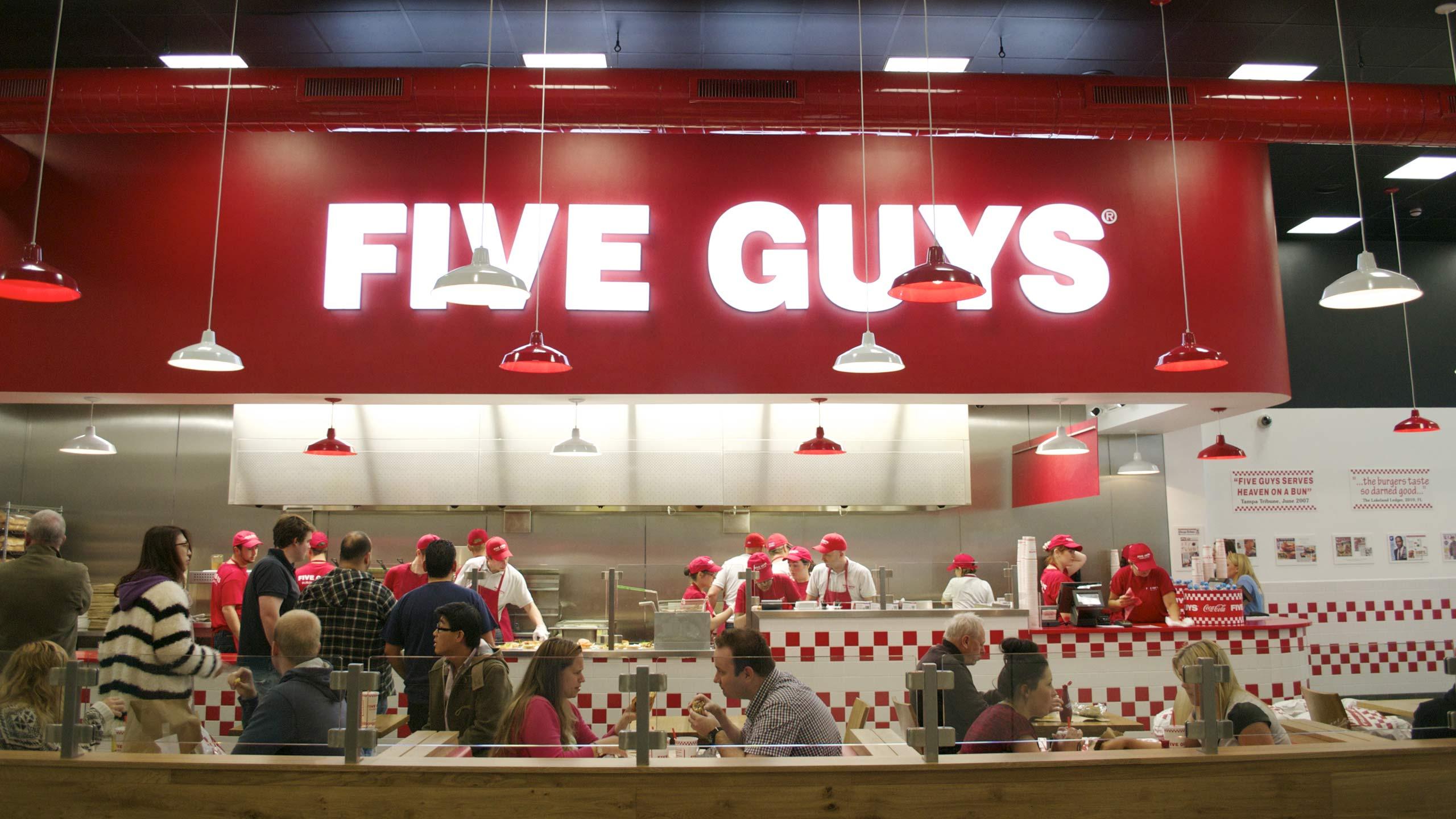 Five Guys: Junte-se à Nossa Equipa e Saboreie o Sucesso